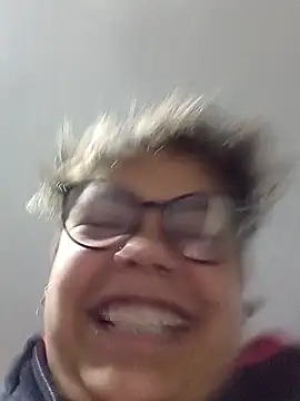 Snapshot of Hailey_Curvy chatting on October 12, 2025, 3:41 am Hailey Curvy online show from October 12, 2025, 3:41 am