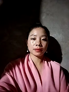 Snapshot of milo123-xx chatting on October 27, 2025, 2:07 pm milo123-xx online show from October 27, 2025, 2:07 pm