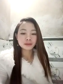 Snapshot of milo123-xx chatting on October 25, 2025, 1:45 pm milo123-xx online show from October 25, 2025, 1:45 pm