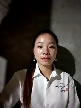 Snapshot of milo123-xx chatting on October 20, 2025, 3:41 am milo123-xx online show from October 20, 2025, 3:41 am