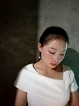 Snapshot of milo123-xx chatting on October 30, 2025, 6:55 am milo123-xx online show from October 30, 2025, 6:55 am