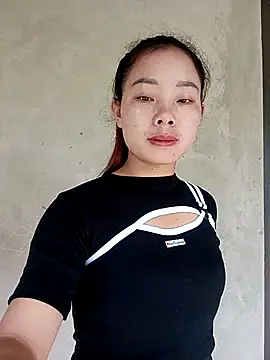 Snapshot of milo123-xx chatting on September 12, 2025, 12:00 am milo123-xx online show from September 12, 2025, 12:00 am