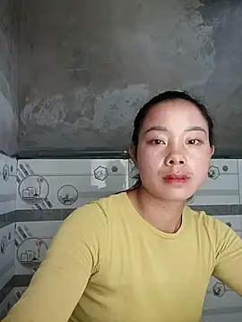 Snapshot of milo123-xx chatting on September 10, 2025, 5:06 am milo123-xx online show from September 10, 2025, 5:06 am