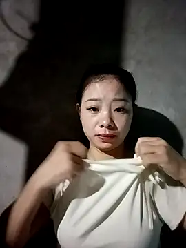 Snapshot of milo123-xx chatting on October 9, 2025, 11:49 pm milo123-xx online show from October 9, 2025, 11:49 pm