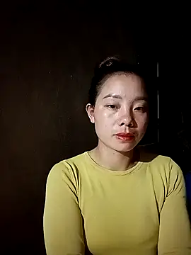 Snapshot of milo123-xx chatting on September 15, 2025, 3:34 pm milo123-xx online show from September 15, 2025, 3:34 pm