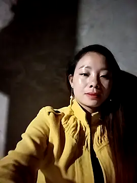 Snapshot of milo123-xx chatting on October 28, 2025, 3:11 pm milo123-xx online show from October 28, 2025, 3:11 pm