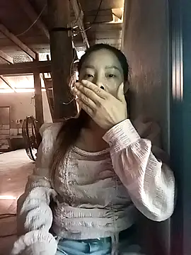 Snapshot of milo123-xx chatting on September 20, 2025, 5:01 am milo123-xx online show from September 20, 2025, 5:01 am