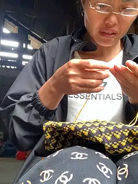 rosa-1200 online show from September 26, 2025, 2:18 am