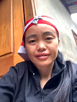 rosa-1200 online show from October 22, 2025, 2:33 am