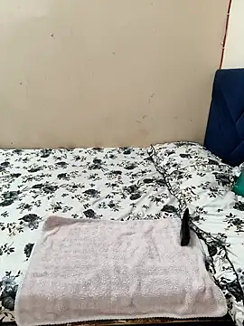 Cute merry01 online show from March 2, 2026, 3:51 am