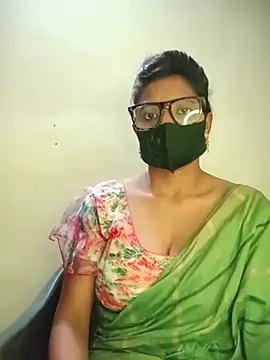 Snapshot of Mohini_Josh069 chatting on July 3, 2026, 1:28 pm Mohini Josh069 online show from July 3, 2026, 1:28 pm