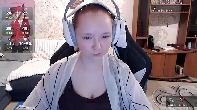 PansyBorriello online show from October 24, 2025, 4:17 pm