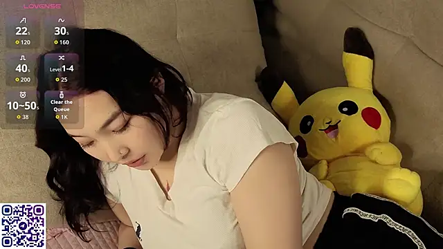 ColettaMejias online show from February 12, 2026, 8:08 pm