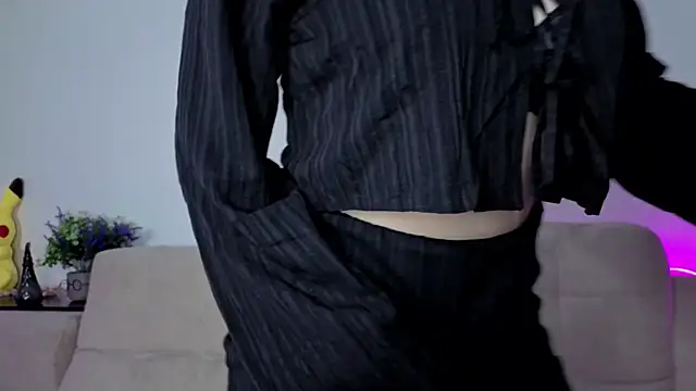 ColettaMejias online show from February 7, 2026, 8:17 pm