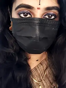 Snapshot of Meera_nila24 chatting on September 15, 2025, 1:22 pm Meera nila24 online show from September 15, 2025, 1:22 pm