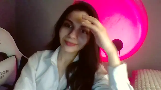 Snapshot of LiliRose_x chatting on September 18, 2025, 4:32 pm LiliRose x online show from September 18, 2025, 4:32 pm