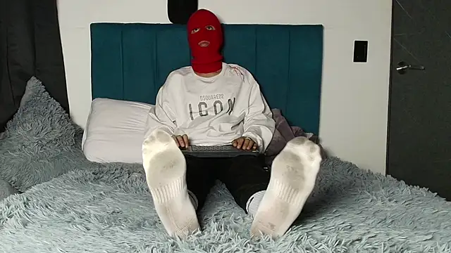 Warmteam777 online show from October 11, 2025, 11:17 pm