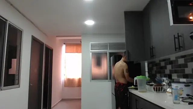 Warmteam777 online show from September 18, 2025, 10:02 pm