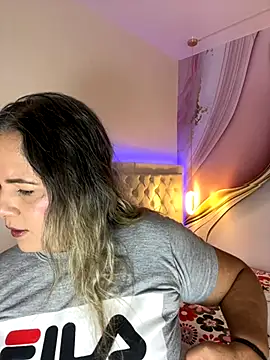 Lucy Milf 474 online show from September 29, 2025, 12:11 pm