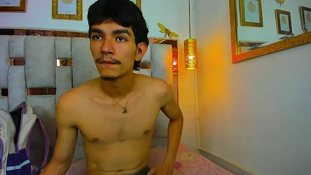 Snapshot of LilyAndJuan chatting on September 13, 2025, 7:03 pm LilyAndJuan online show from September 13, 2025, 7:03 pm