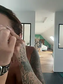 AmyStone   online show from March 16, 2026, 9:35 am