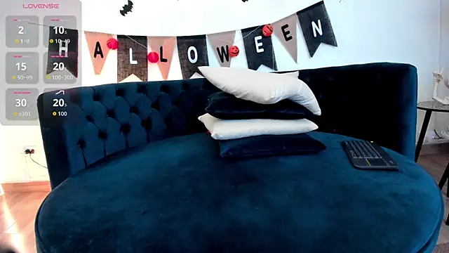 Snapshot of alissonbronw____ chatting on October 21, 2025, 8:30 pm alissonbronw     online show from October 21, 2025, 8:30 pm