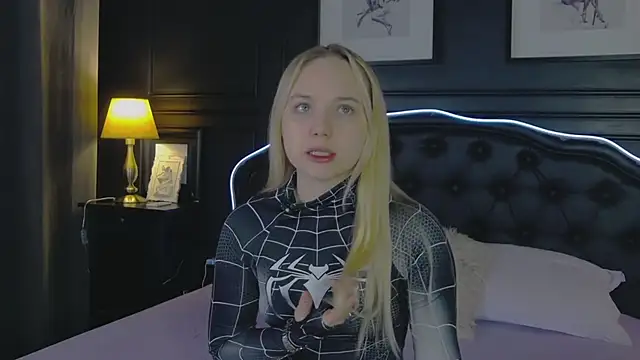 Sky Cutie online show from March 28, 2026, 4:13 am