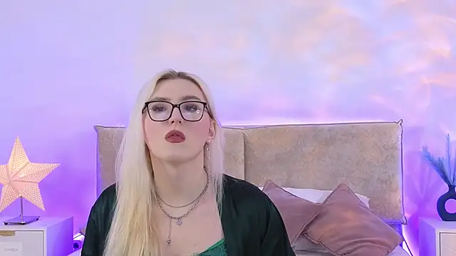 Jules night online show from February 7, 2026, 9:12 pm