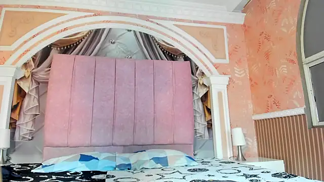 Dani rivass online show from October 8, 2025, 12:07 pm