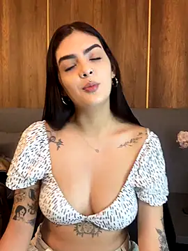 AliceRitter online show from October 6, 2025, 6:30 pm