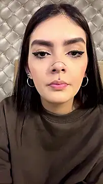 Snapshot of AliceRitter chatting on July 18, 2026, 10:51 pm AliceRitter online show from July 18, 2026, 10:51 pm