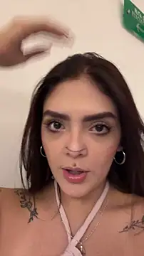 Snapshot of AliceRitter chatting on July 17, 2026, 11:24 pm AliceRitter online show from July 17, 2026, 11:24 pm