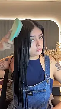 AliceRitter online show from January 13, 2026, 5:06 pm