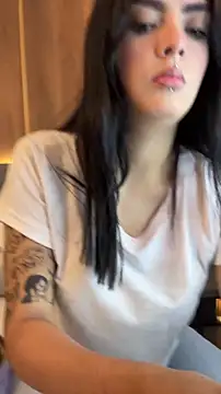 AliceRitter online show from November 11, 2025, 5:30 pm