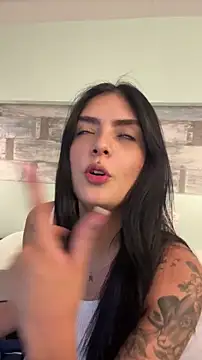 Snapshot of AliceRitter chatting on July 7, 2026, 11:30 pm AliceRitter online show from July 7, 2026, 11:30 pm