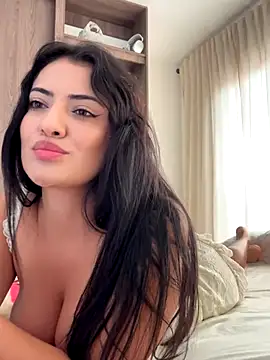 Lu090  online show from October 24, 2025, 3:55 pm