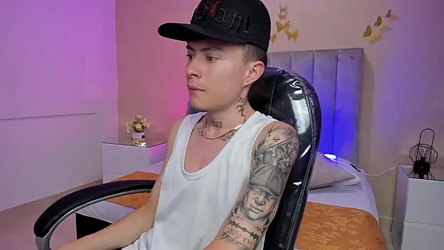 Nascary Fox online show from February 9, 2026, 7:23 pm