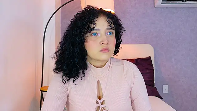 Tracielowe w online show from November 29, 2025, 3:28 am