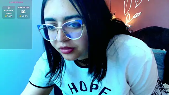 Snapshot of Mia__Scott__ chatting on October 22, 2025, 7:35 pm Mia Scott online show from October 22, 2025, 7:35 pm