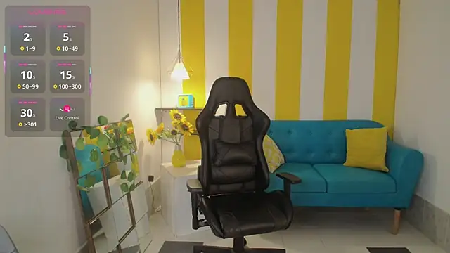 Snapshot of _alina_9 chatting on September 22, 2025, 5:19 pm alina 9 online show from September 22, 2025, 5:19 pm