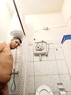 Snapshot of andersonuy25 chatting on November 21, 2025, 5:12 pm andersonuy25 online show from November 21, 2025, 5:12 pm