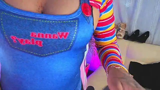 Adamsniki online show from October 31, 2025, 11:11 pm