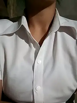 misa 00 online show from September 18, 2025, 9:40 pm