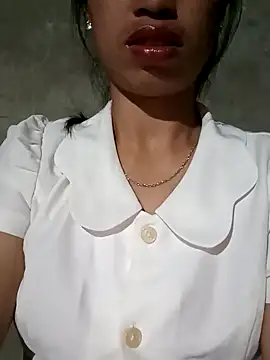 misa 00 online show from September 16, 2025, 7:04 pm