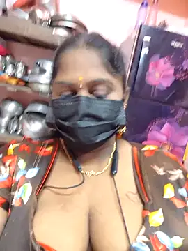 Snapshot of bakyasree143 chatting on September 20, 2025, 4:23 pm bakyasree143 online show from September 20, 2025, 4:23 pm