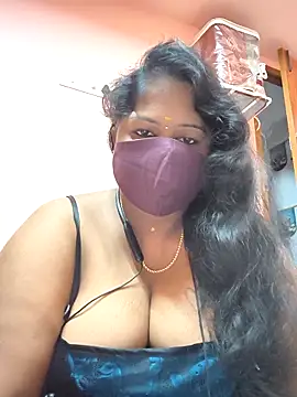 Snapshot of bakyasree143 chatting on February 12, 2026, 8:08 pm bakyasree143 online show from February 12, 2026, 8:08 pm