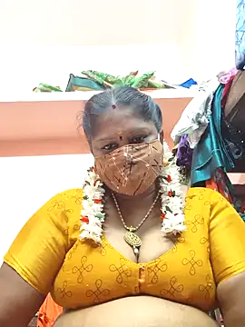 bakyasree143 online show from May 7, 2026, 8:56 pm