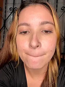 MellanyStorm online show from September 21, 2025, 2:28 am