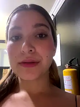 MellanyStorm online show from September 14, 2025, 2:06 pm