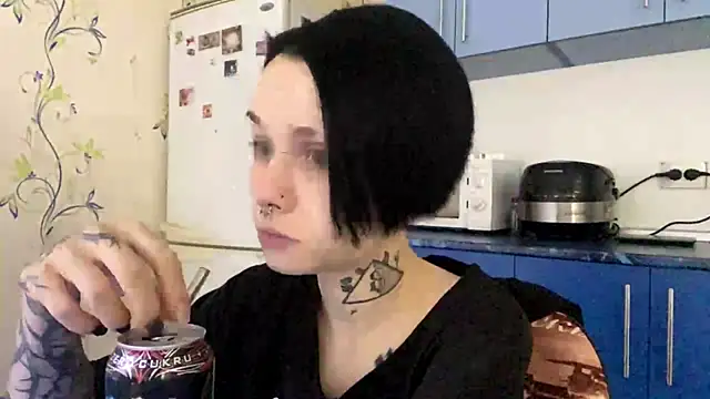 CandaceBlaze online show from October 23, 2025, 8:18 pm